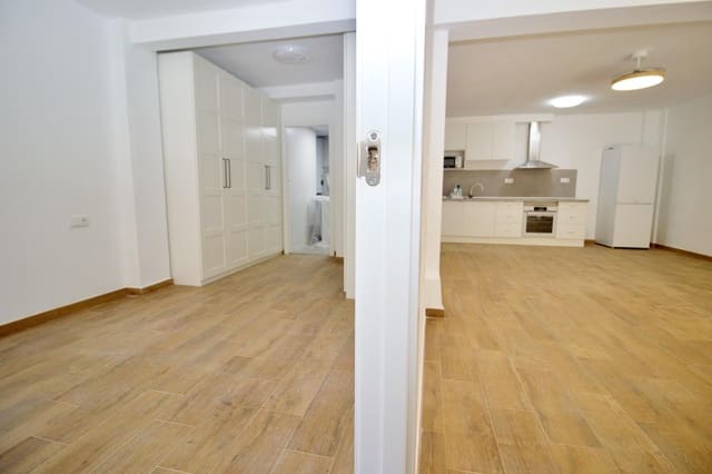 Apartamento de 1 habitación en Elche / Elx en venta - 143.000 € (Ref: 9898693)