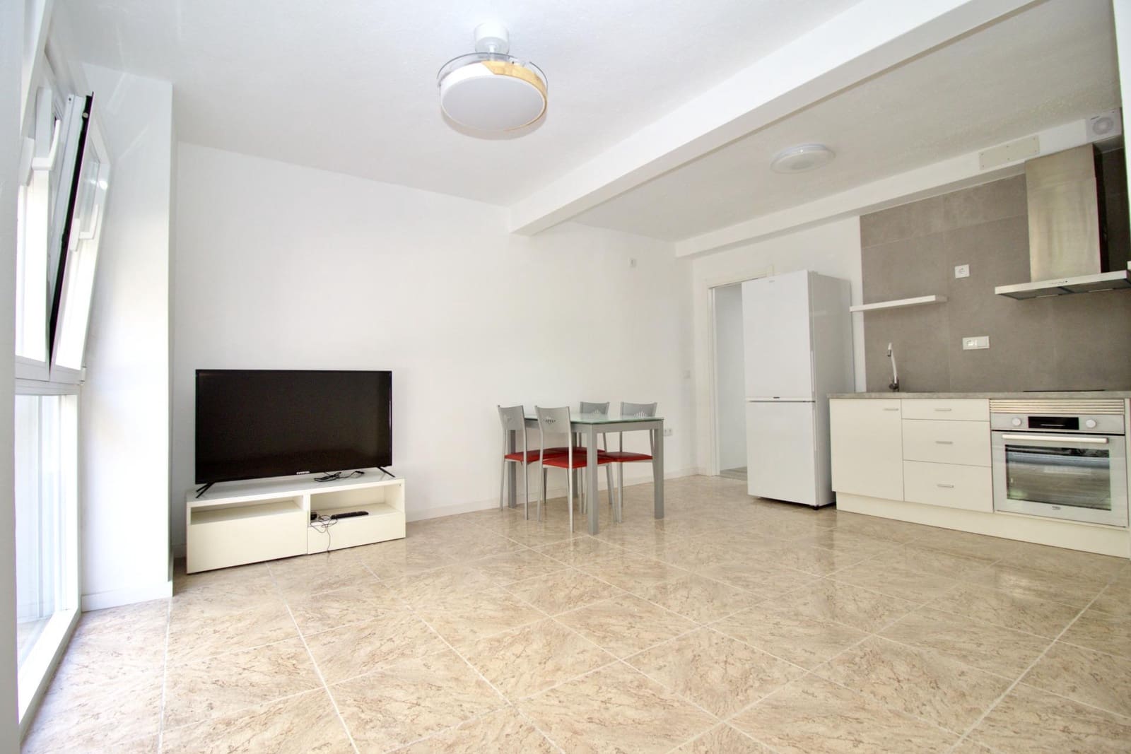 1 Zimmer Apartment zu verkaufen in Elche / Elx - 140.000 € (Ref: 9898694)