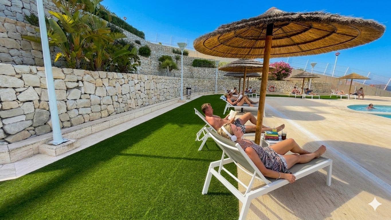 2 sovrum Takvåning till salu i Arenales del Sol med pool garage - 520 000 € (Ref: 9903935)