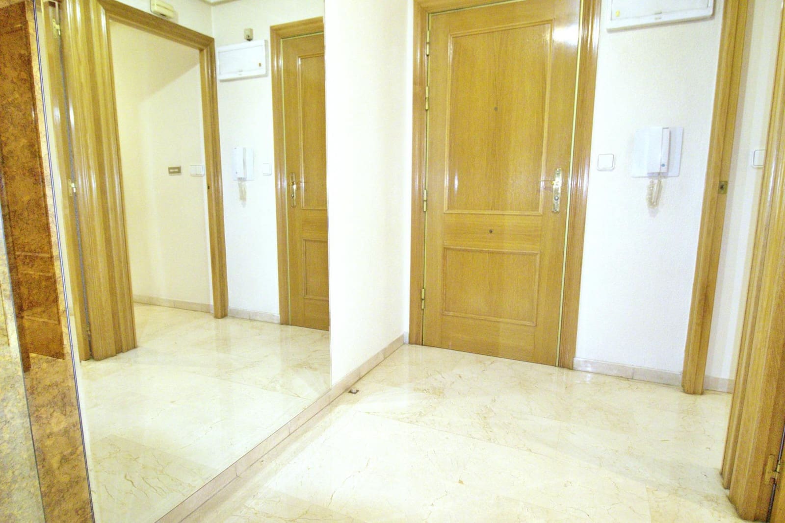 3 slaapkamer Flat te koop in Elche / Elx - € 190.000 (Ref: 9954238)