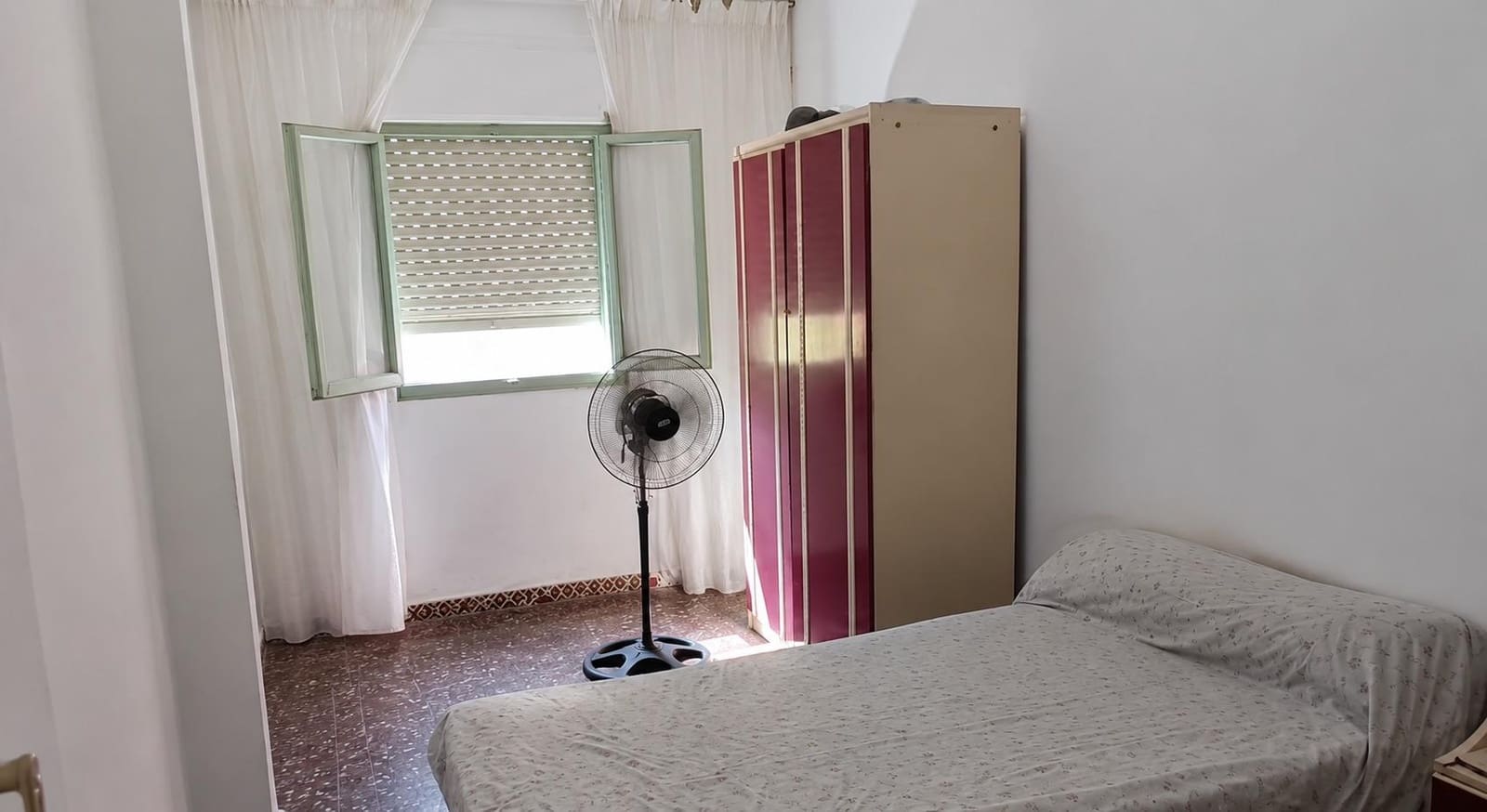 3 bedroom Flat for sale in Elche / Elx - € 100,000 (Ref: 9955941)