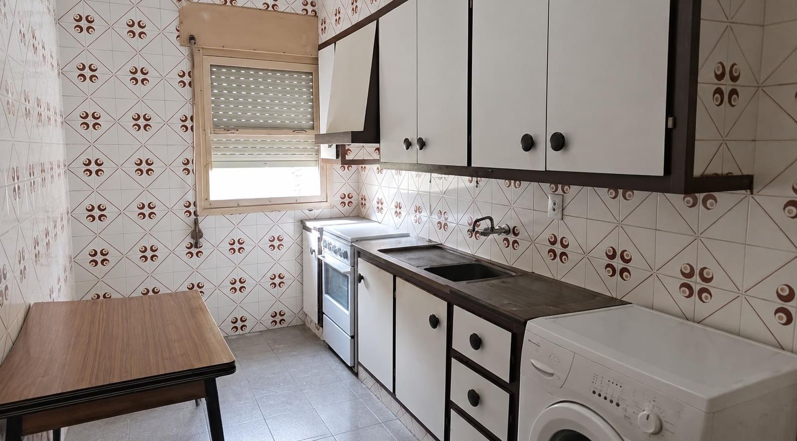 3 bedroom Flat for sale in Elche / Elx - € 100,000 (Ref: 9955941)