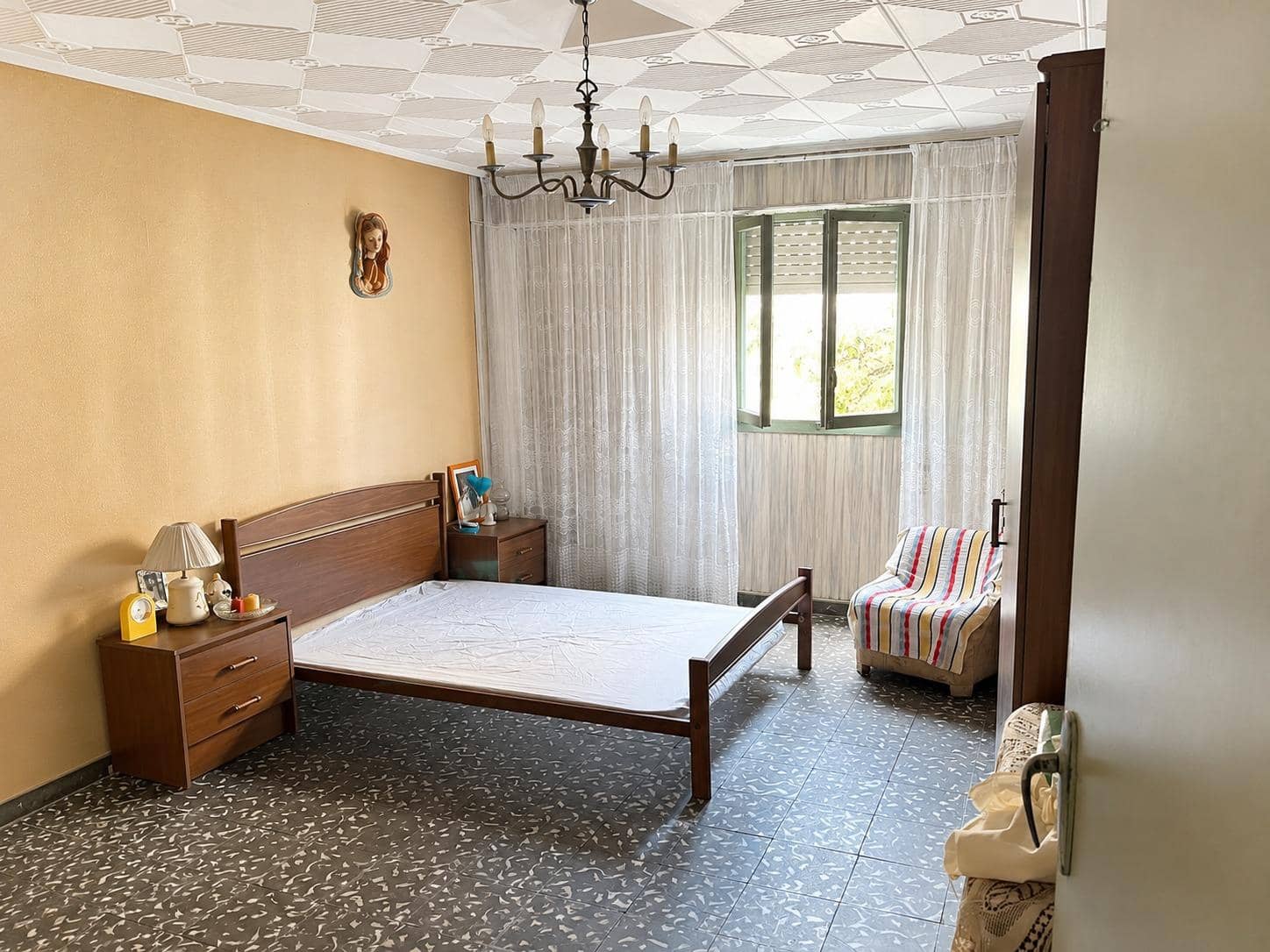 3 bedroom Flat for sale in Elche / Elx - € 100,000 (Ref: 9955941)