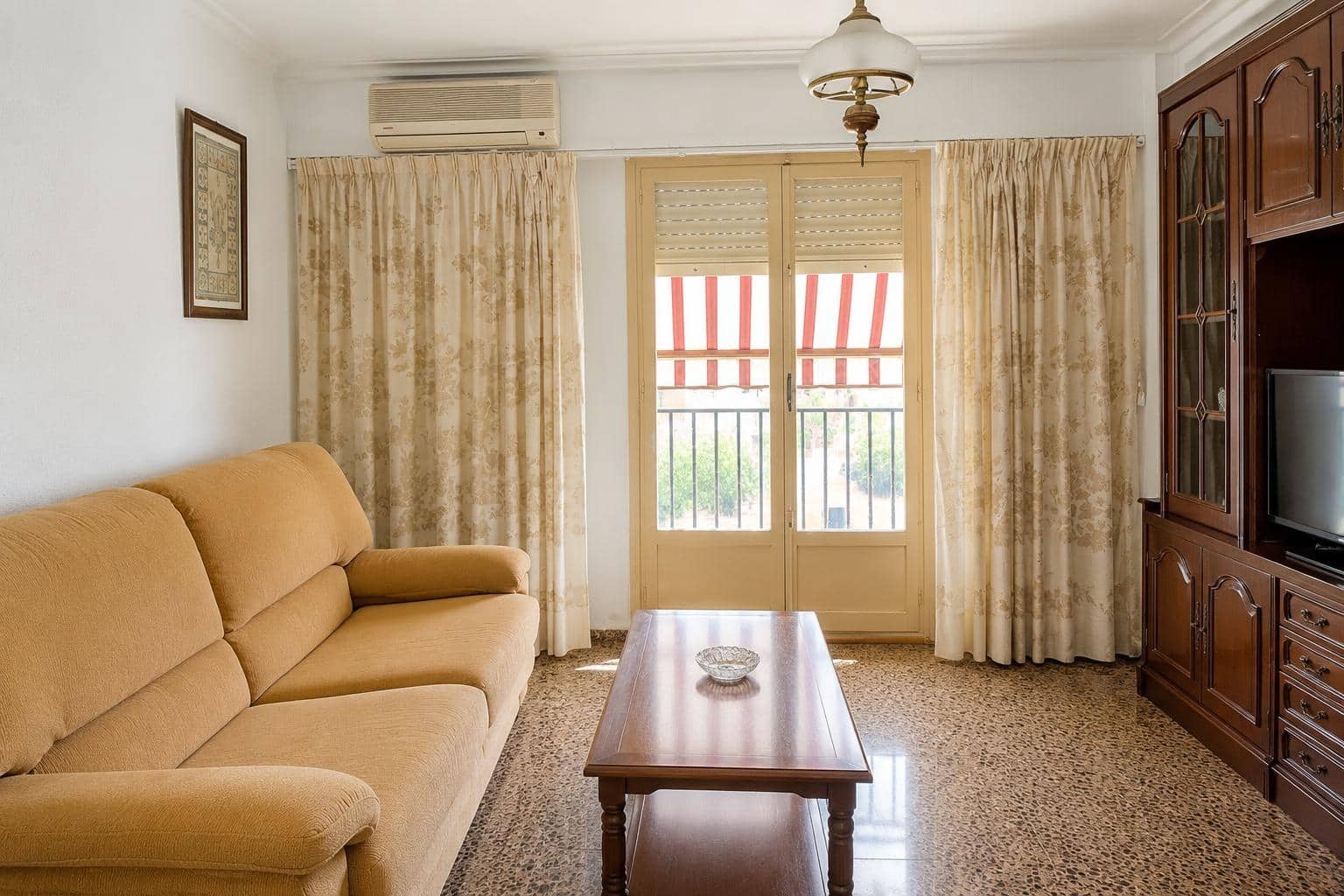 4 soveværelse Lejlighed til salg i Elche / Elx - € 179.000 (Ref: 9990732)