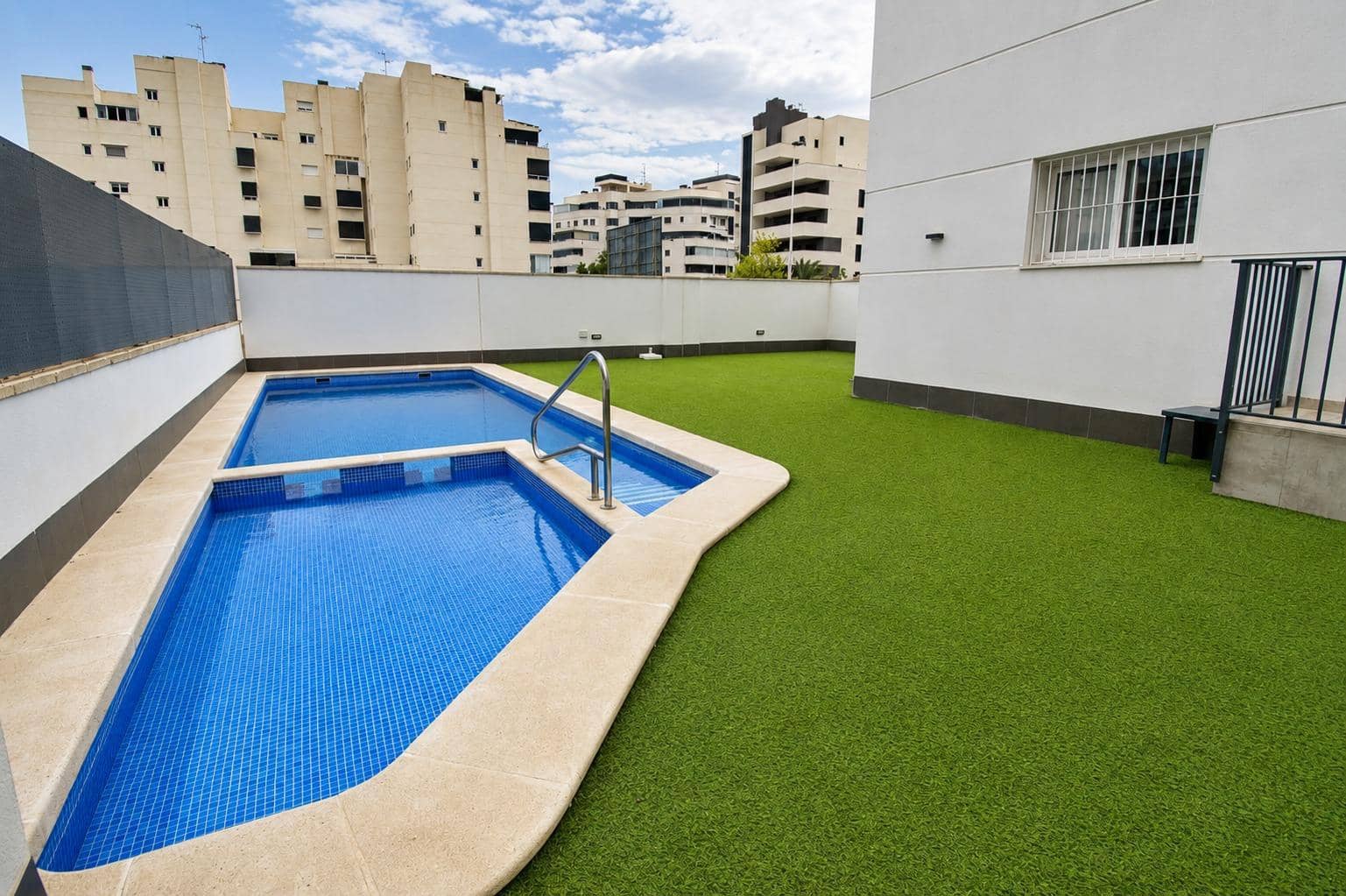2 soveværelse Lejlighed til salg i Elche / Elx med swimmingpool garage - € 258.000 (Ref: 9997133)