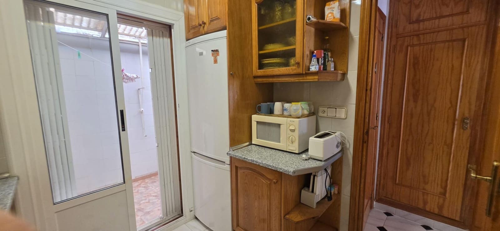 3 makuuhuone Huoneisto myytävänä paikassa Torrevieja mukana uima-altaan - 124 900 € (Ref: 10022629)