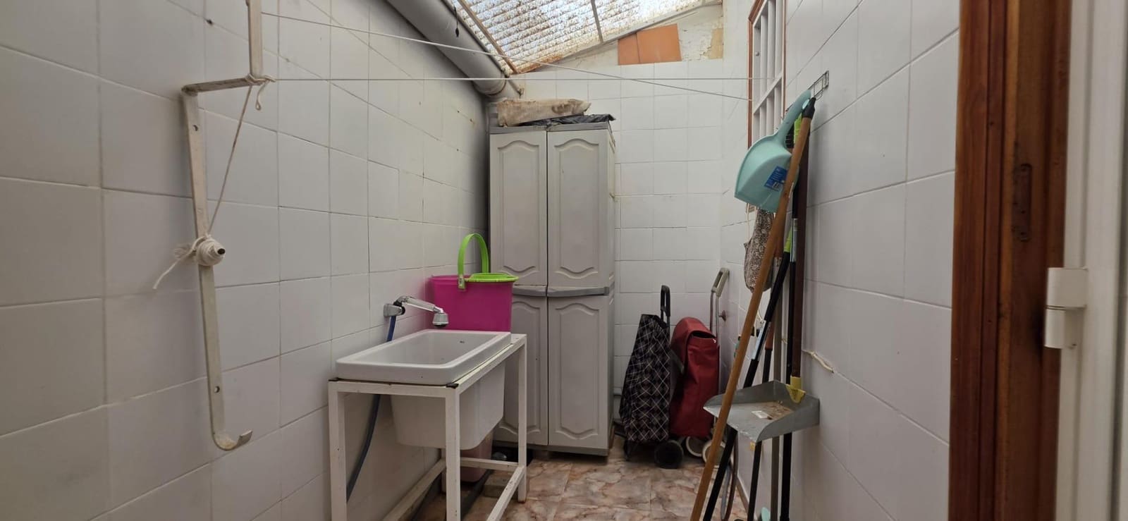 3 makuuhuone Huoneisto myytävänä paikassa Torrevieja mukana uima-altaan - 124 900 € (Ref: 10022629)