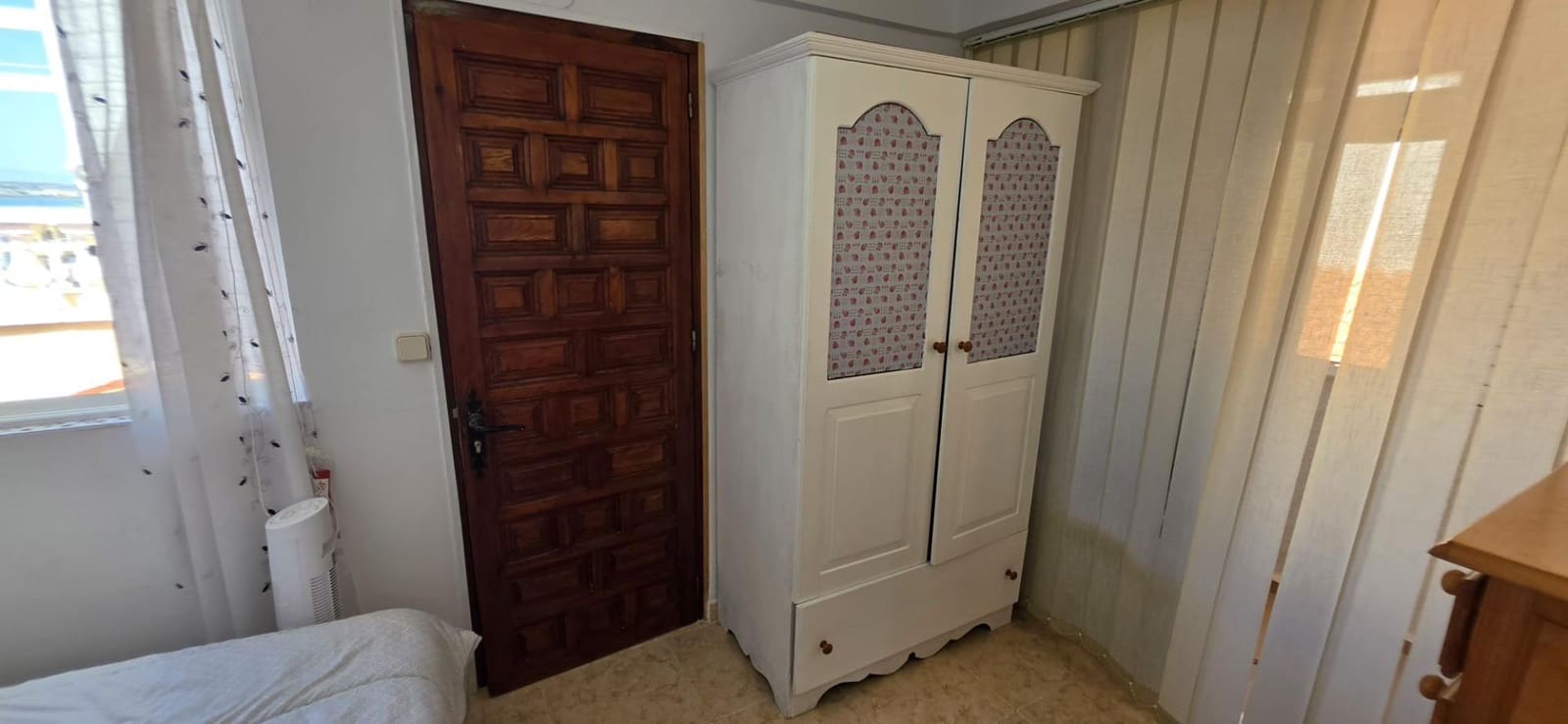 3 makuuhuone Huoneisto myytävänä paikassa Torrevieja mukana uima-altaan - 124 900 € (Ref: 10022629)