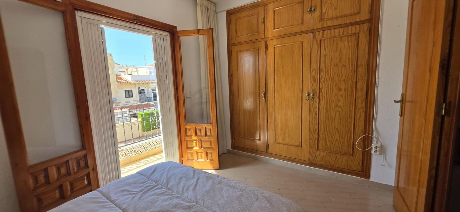 3 makuuhuone Huoneisto myytävänä paikassa Torrevieja mukana uima-altaan - 124 900 € (Ref: 10022629)