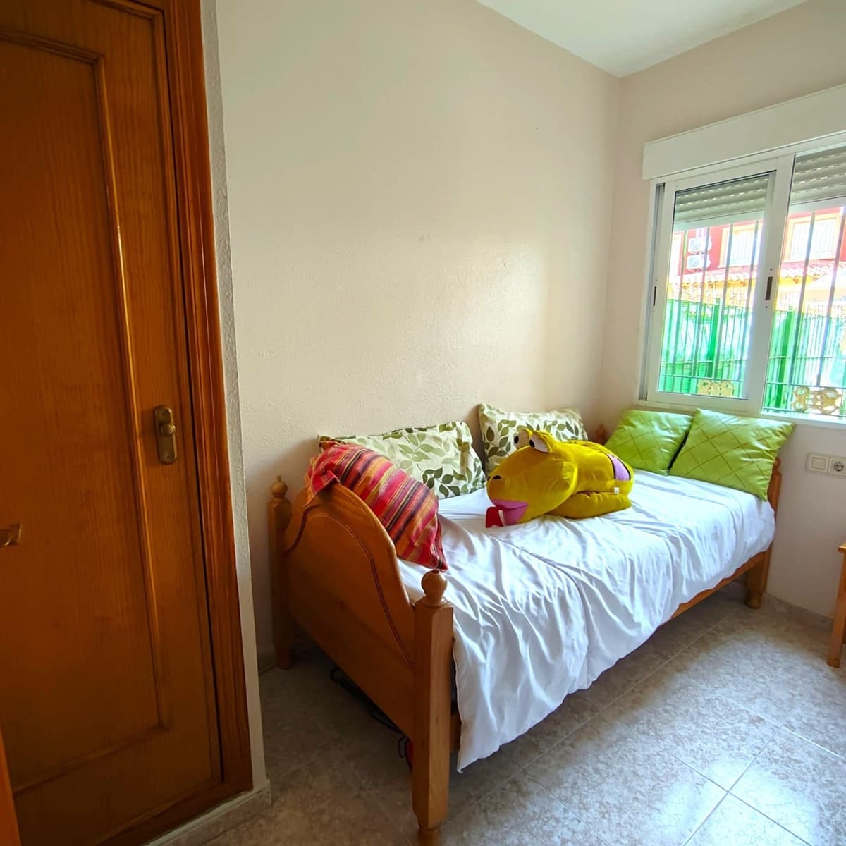 Apartamento de 3 habitaciones en Torrevieja en venta con piscina - 194.900 € (Ref: 10022630)