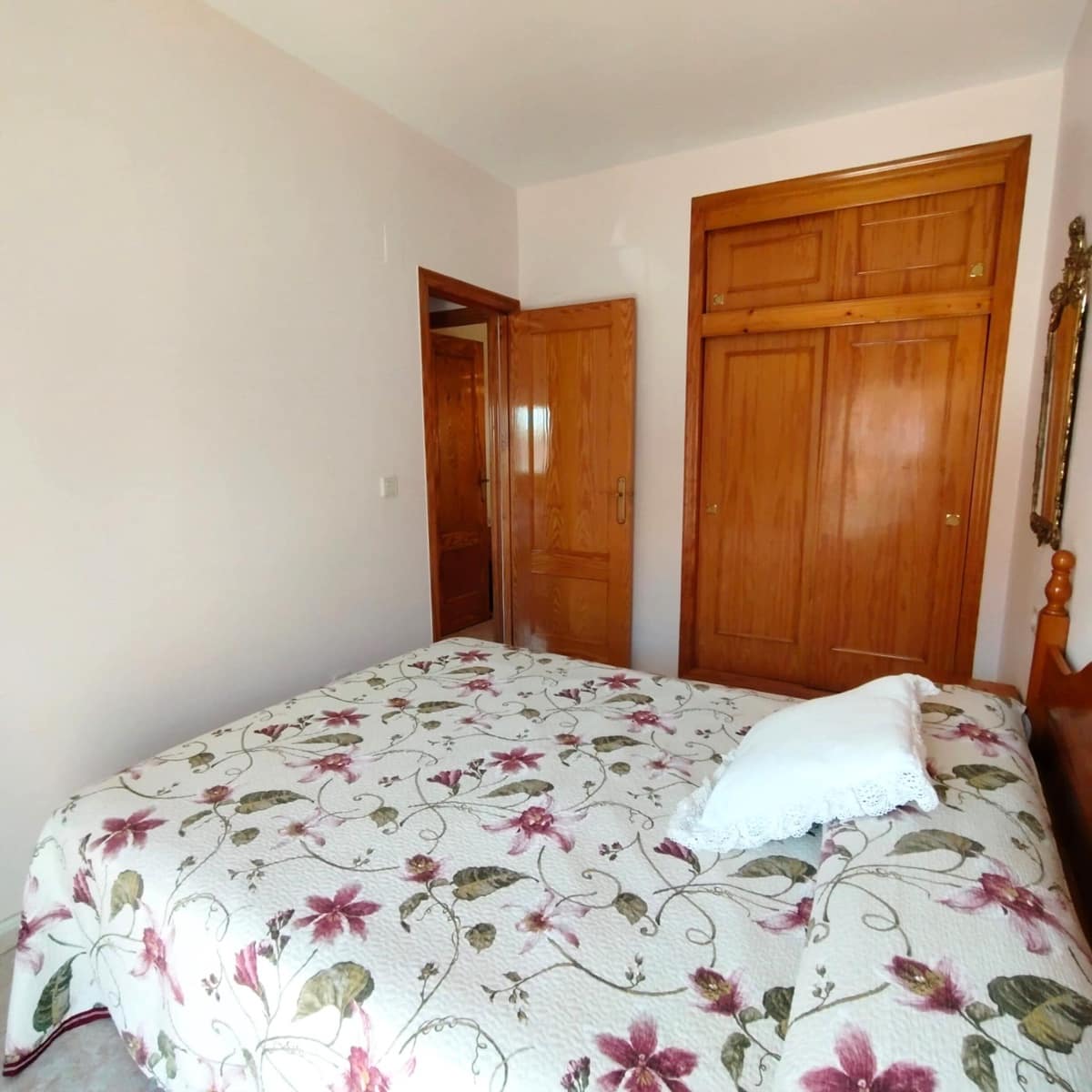 Apartamento de 3 habitaciones en Torrevieja en venta con piscina - 194.900 € (Ref: 10022630)