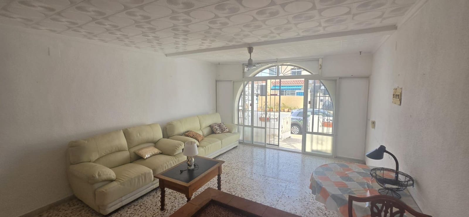 1 quarto Bungalow para venda em Torrevieja - 104 900 € (Ref: 10033890)