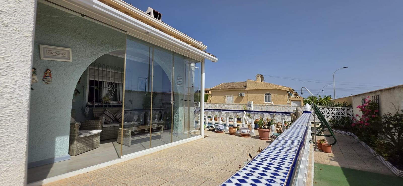 Chalet de 3 habitaciones en San Luis en venta con piscina - 294.900 € (Ref: 10035549)