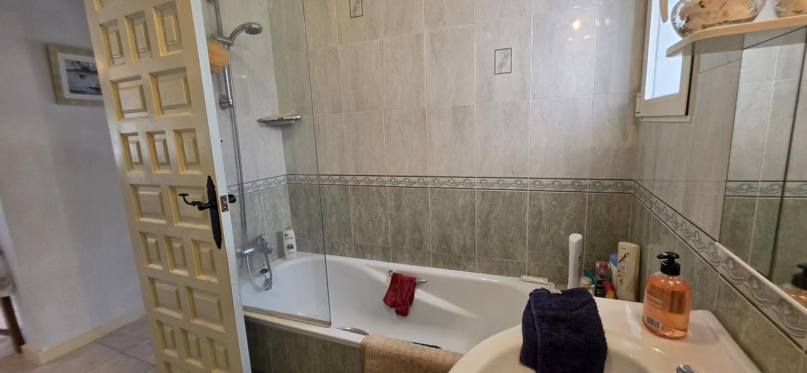 Chalet de 3 habitaciones en San Luis en venta con piscina - 294.900 € (Ref: 10035549)