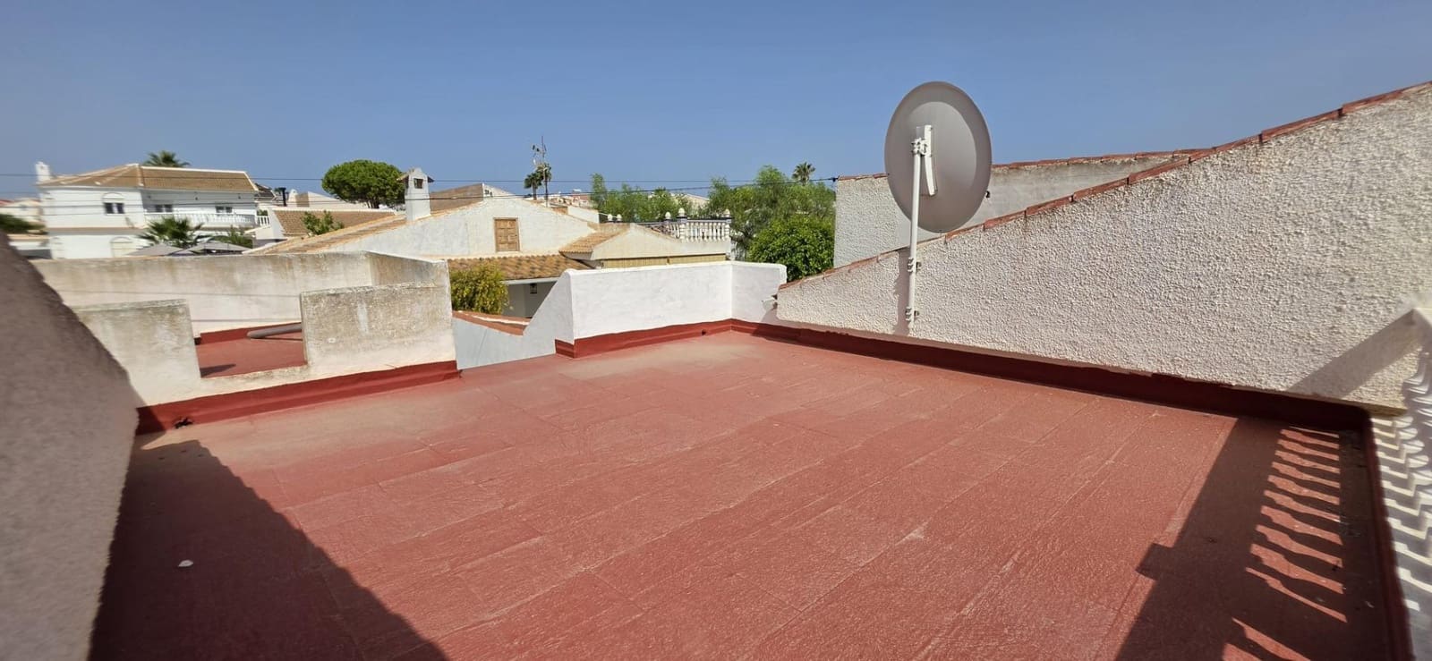 Chalet de 3 habitaciones en San Luis en venta con piscina - 294.900 € (Ref: 10035549)