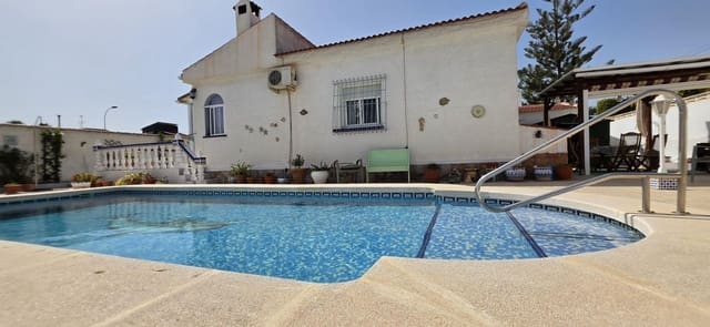 3 soverom Villa til salgs i San Luis, Torrevieja med svømmebasseng - € 294 900 (Ref: 10035549)