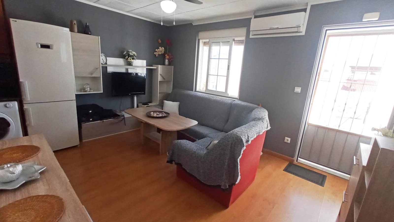 3 Zimmer Bungalow zu verkaufen in Torrevieja mit Garage - 126.000 € (Ref: 10045233)
