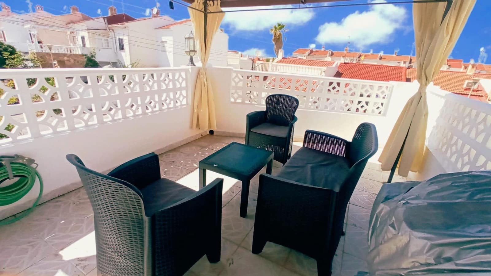 3 Zimmer Bungalow zu verkaufen in Torrevieja mit Garage - 126.000 € (Ref: 10045233)