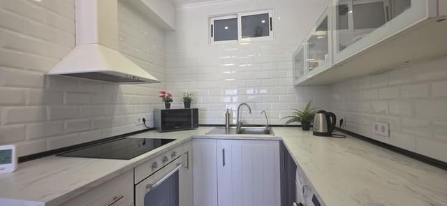 3 makuuhuone Huvila myytävänä paikassa El Chaparral - La Siesta - La Torreta, Torrevieja mukana uima-altaan - 349 000 € (Ref: 10078284)