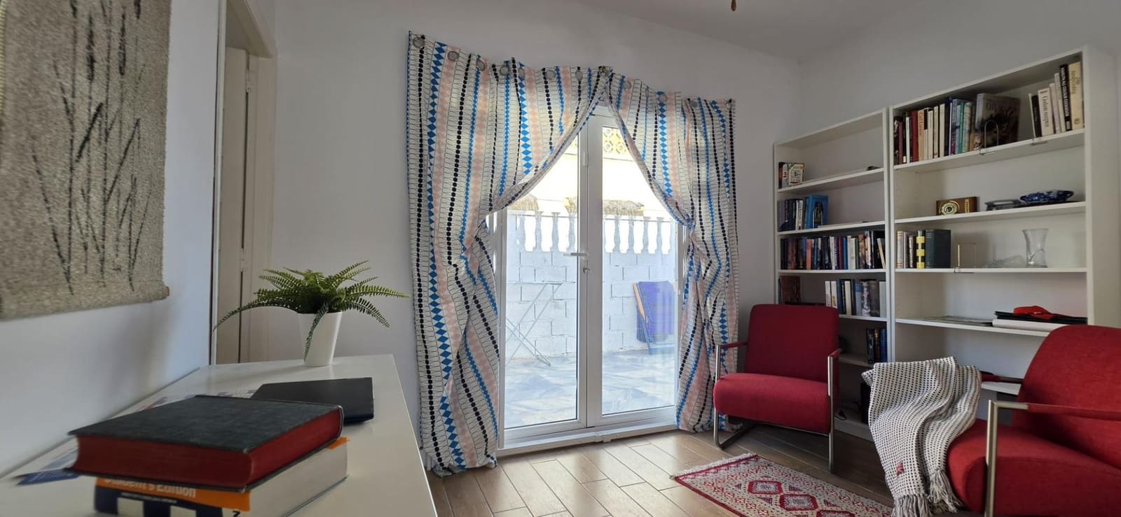 3 makuuhuone Huvila myytävänä paikassa Torrevieja mukana uima-altaan - 349 000 € (Ref: 10078284)
