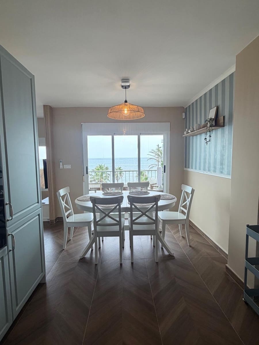 3 chambre Appartement à vendre à Torrevieja avec piscine - 375 000 € (Ref: 10078285)