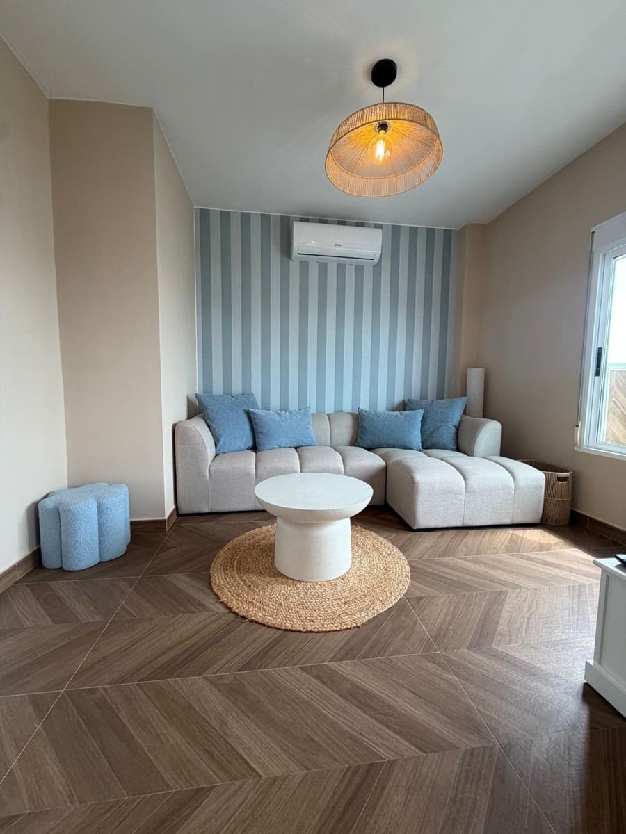 3 chambre Appartement à vendre à Torrevieja avec piscine - 375 000 € (Ref: 10078285)