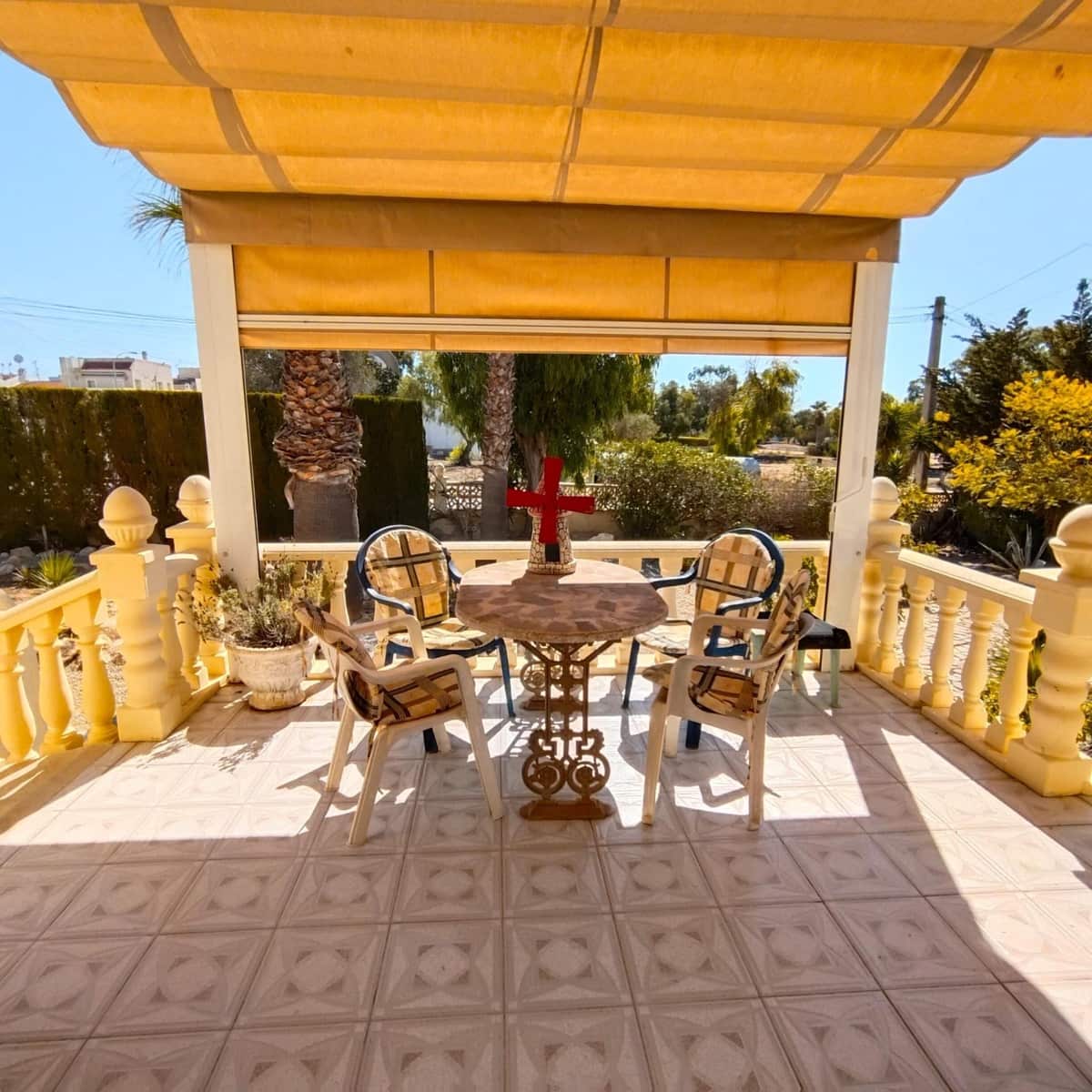 4 slaapkamer Villa te koop in La Siesta met zwembad garage - € 519.000 (Ref: 10081132)