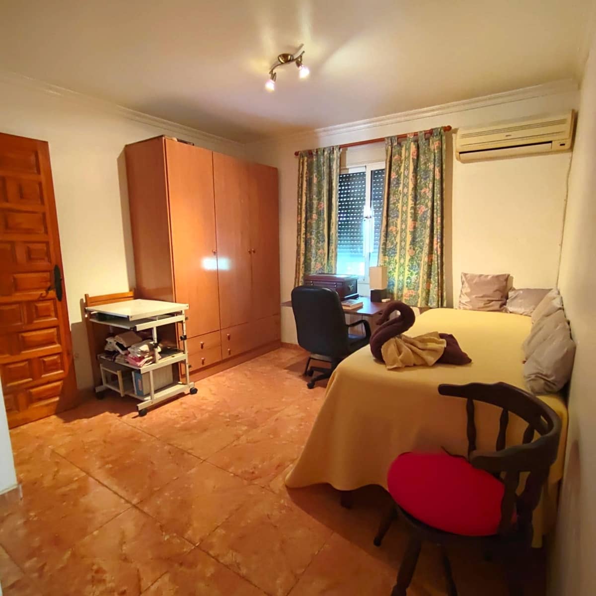 4 slaapkamer Villa te koop in La Siesta met zwembad garage - € 519.000 (Ref: 10081132)