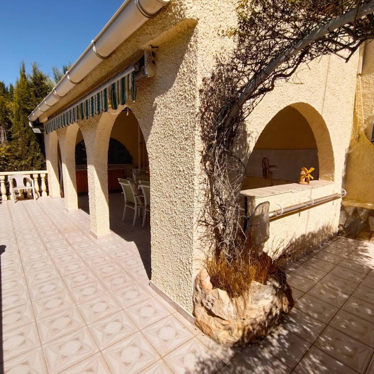 4 slaapkamer Villa te koop in La Siesta met zwembad garage - € 519.000 (Ref: 10081132)