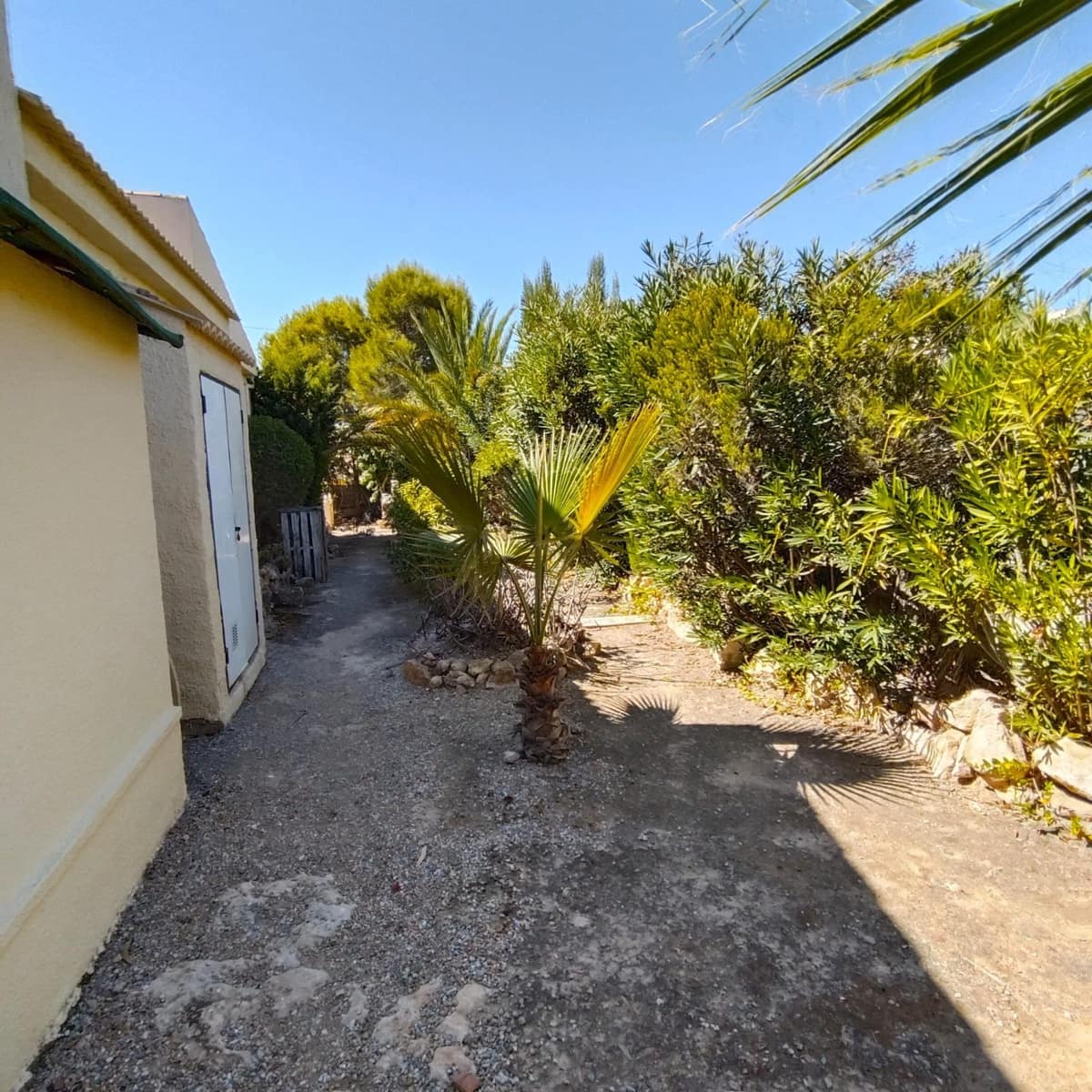 4 slaapkamer Villa te koop in La Siesta met zwembad garage - € 519.000 (Ref: 10081132)
