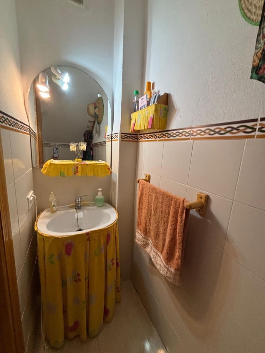 2 Zimmer Villa zu verkaufen in Torrevieja mit Pool - 269.000 € (Ref: 10086419)