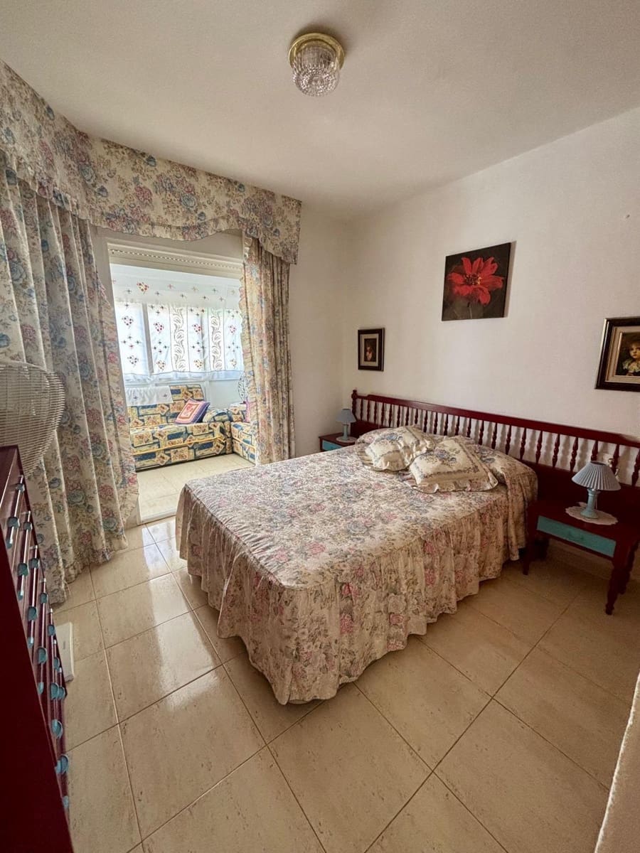 2 Zimmer Villa zu verkaufen in Torrevieja mit Pool - 269.000 € (Ref: 10086419)