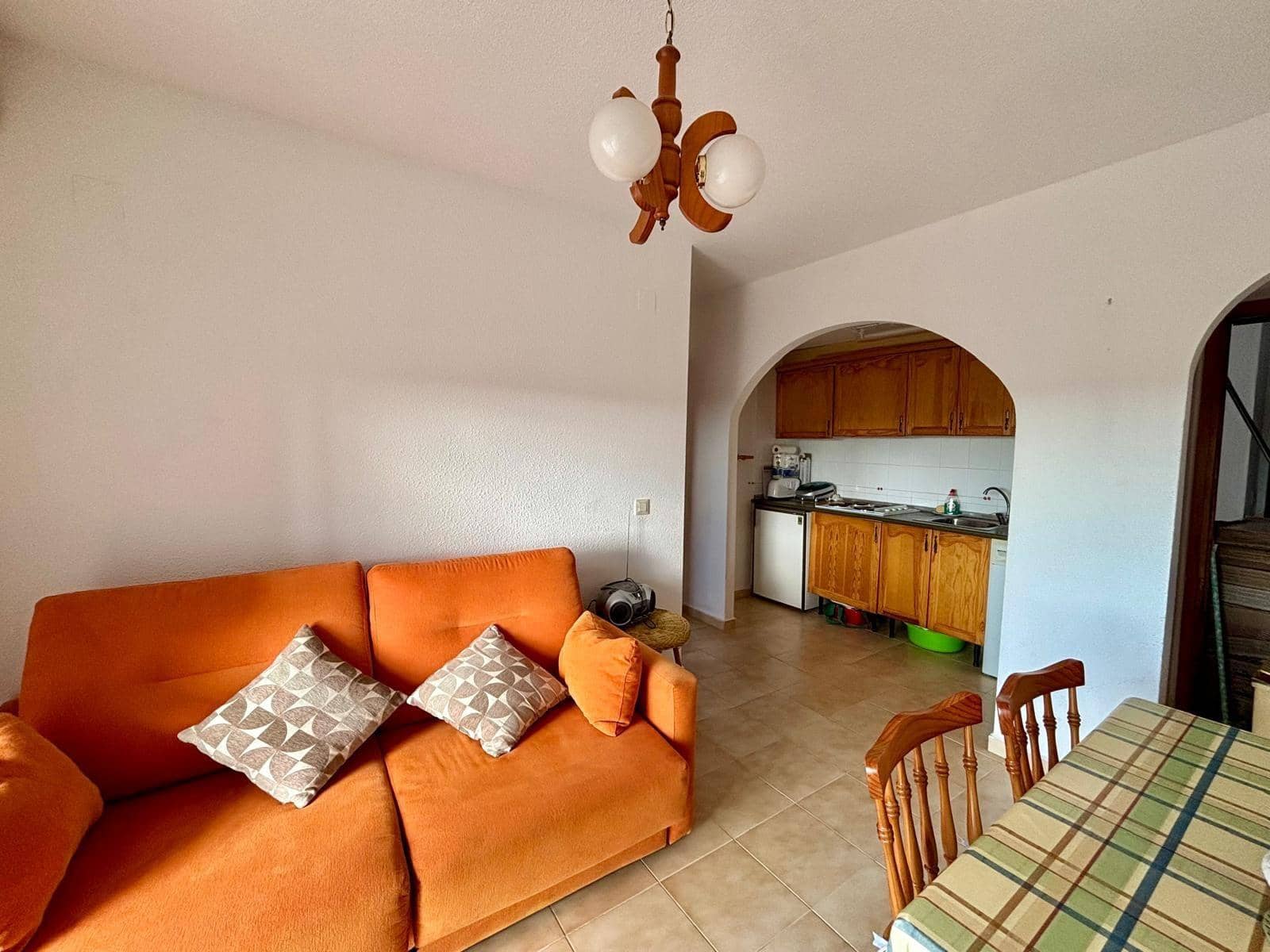 1 sovrum Bungalow till salu i Torrevieja med pool - 99 900 € (Ref: 10115835)