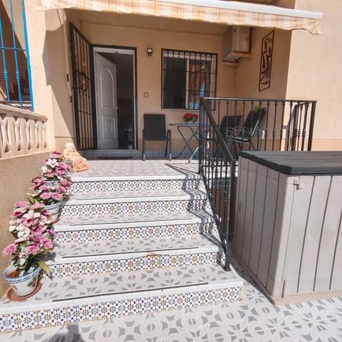 2 chambre Bungalow à vendre à San Luis, Torrevieja avec piscine - 139 900 € (Ref: 10115836)