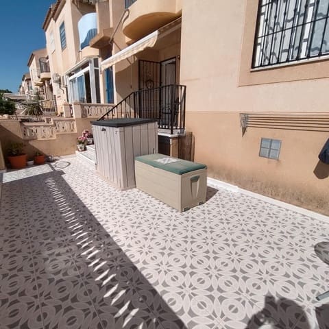 2 chambre Bungalow à vendre à San Luis, Torrevieja avec piscine - 139 900 € (Ref: 10115836)