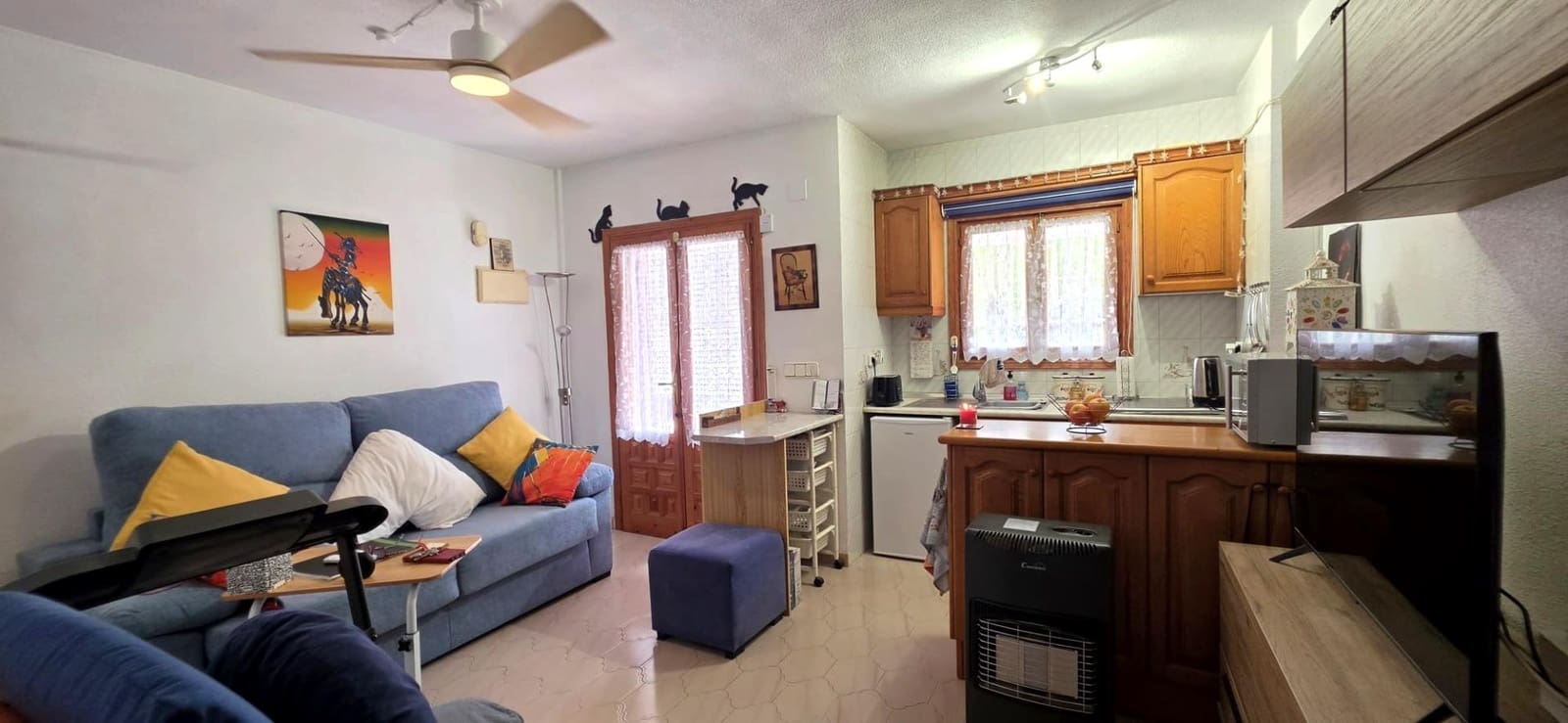 1 soveværelse Bungalow til salg i Torrevieja med swimmingpool - € 99.900 (Ref: 10171560)