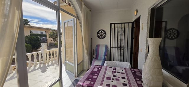 2 chambre Villa/Maison à vendre à El Chaparral - La Siesta - La Torreta, Torrevieja avec garage - 299 900 € (Ref: 10173871)