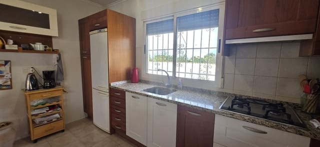 2 chambre Villa/Maison à vendre à El Chaparral - La Siesta - La Torreta, Torrevieja avec garage - 299 900 € (Ref: 10173871)