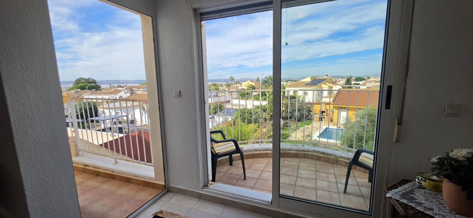 2 chambre Villa/Maison à vendre à Torrevieja avec garage - 299 900 € (Ref: 10173871)