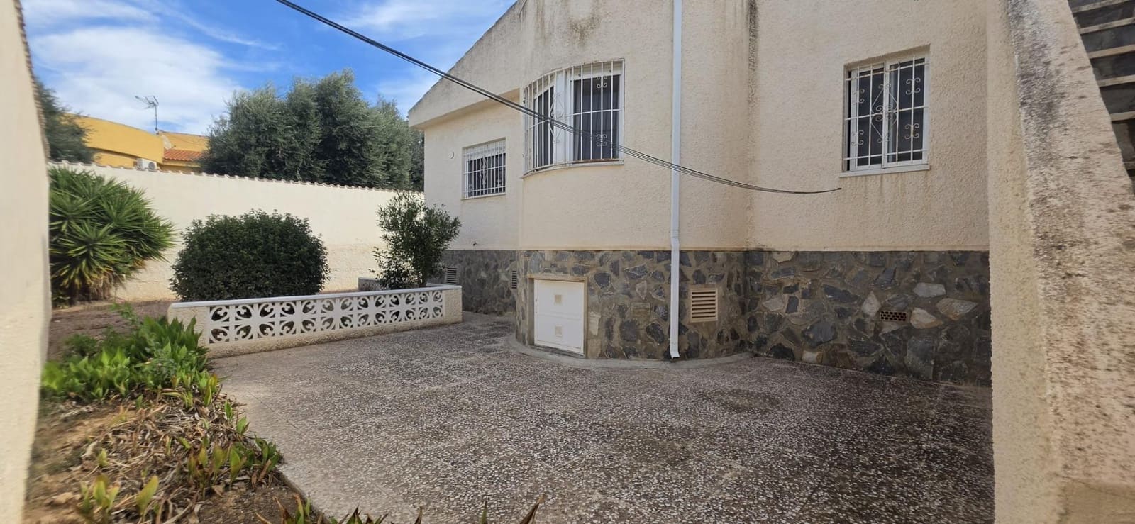 2 chambre Villa/Maison à vendre à Torrevieja avec garage - 299 900 € (Ref: 10173871)