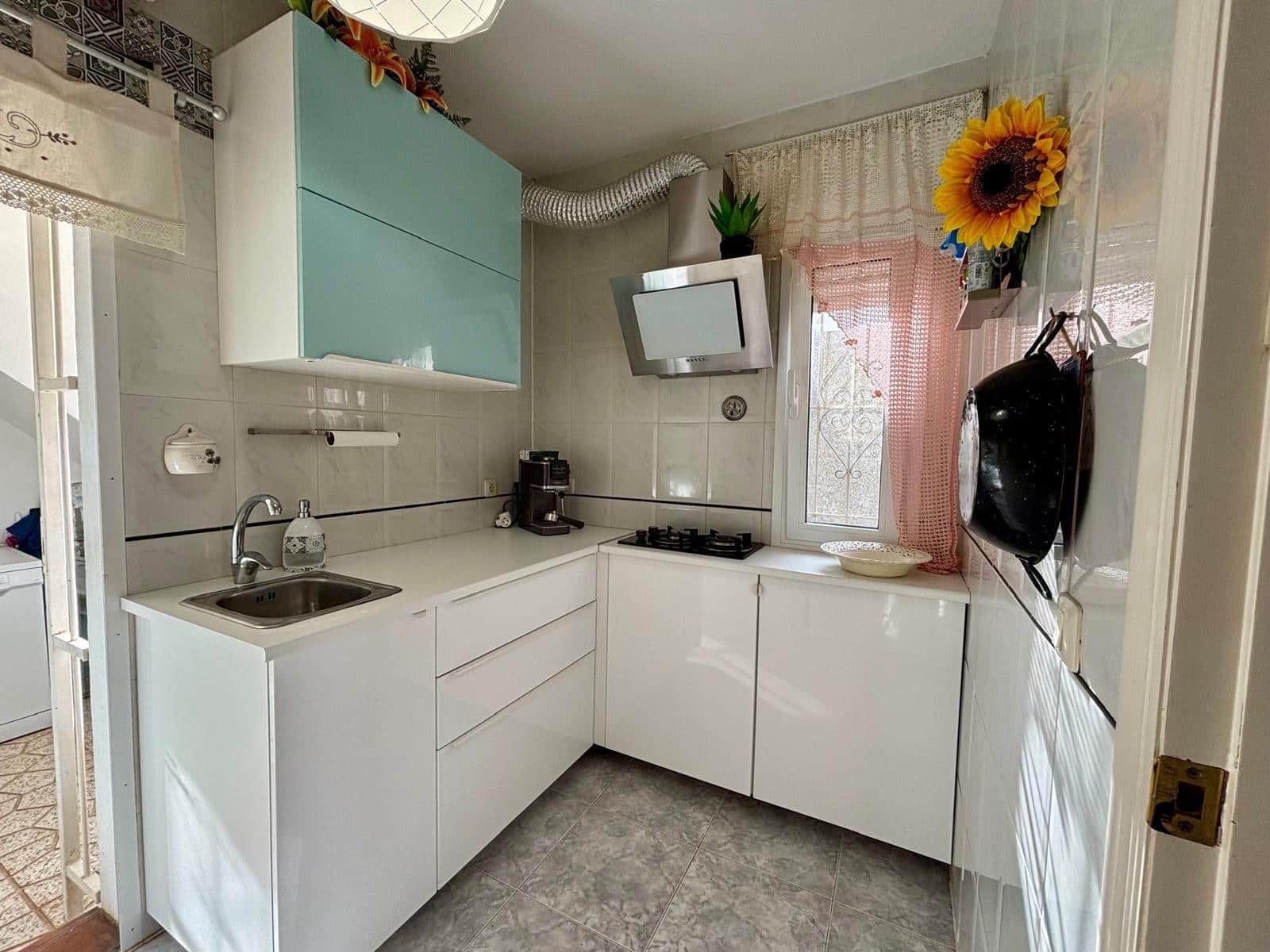 2 soverom Bungalow til salgs i Torrevieja med garasje - € 149 900 (Ref: 10183091)