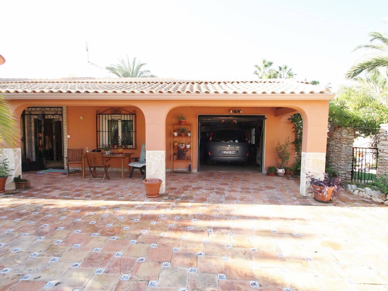 4 soveværelse Villa til salg i San Luis med swimmingpool garage - € 849.900 (Ref: 3713370)