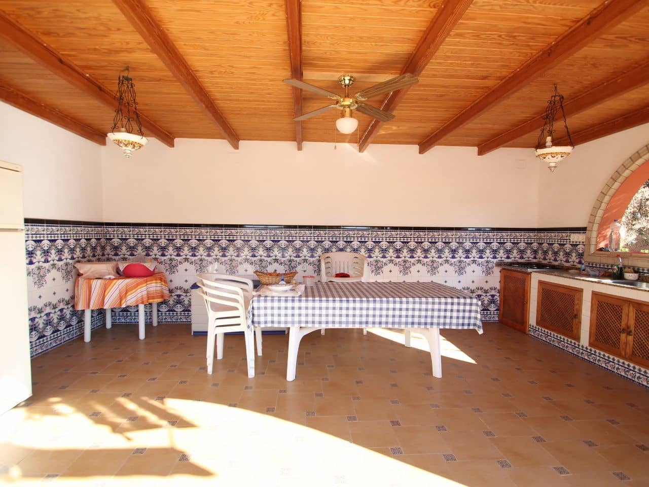 4 soveværelse Villa til salg i San Luis med swimmingpool garage - € 849.900 (Ref: 3713370)