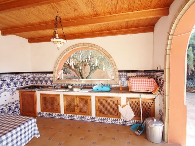 4 soveværelse Villa til salg i San Luis, Torrevieja med swimmingpool garage - € 849.900 (Ref: 3713370)