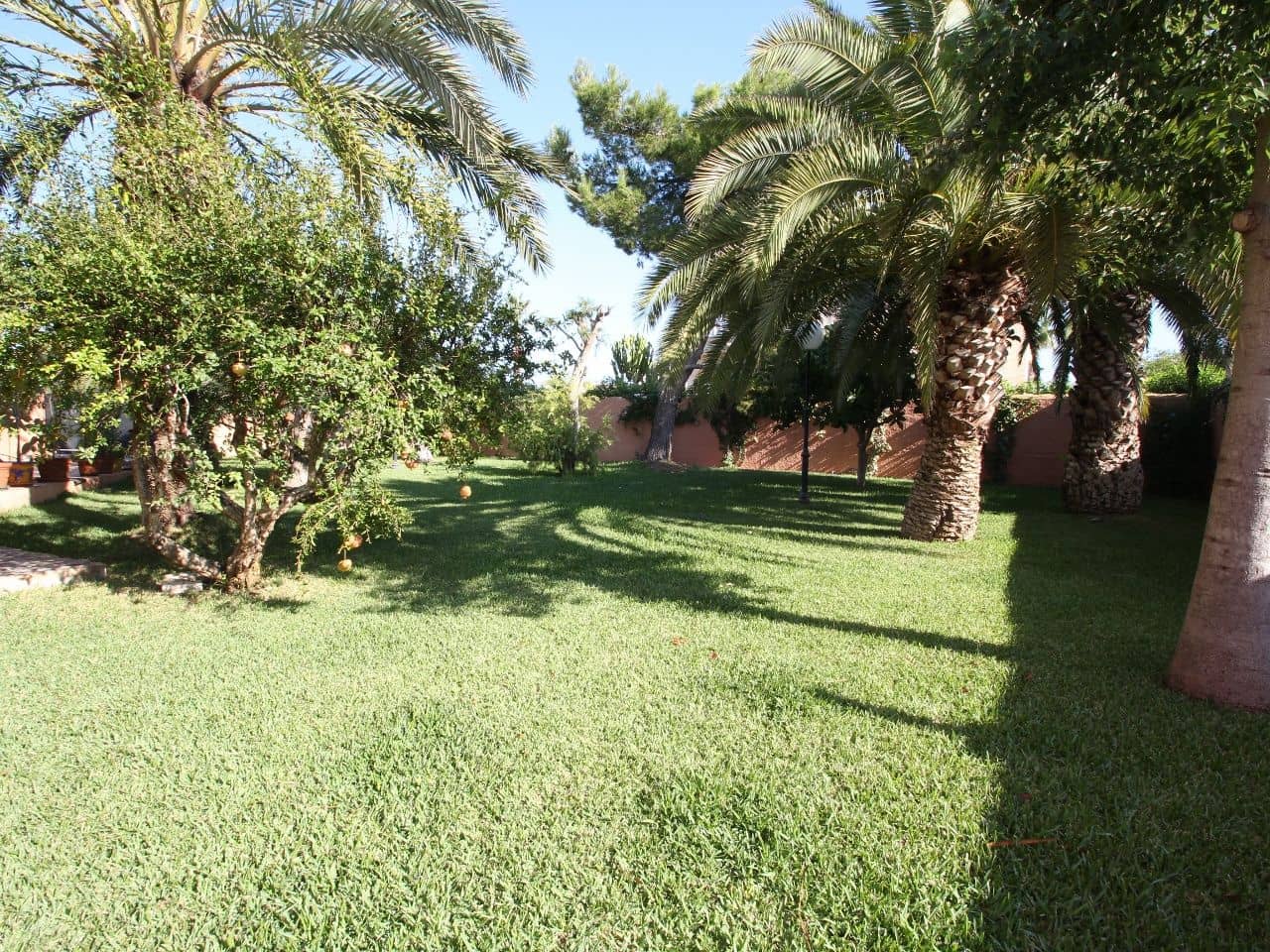 4 soveværelse Villa til salg i San Luis med swimmingpool garage - € 849.900 (Ref: 3713370)