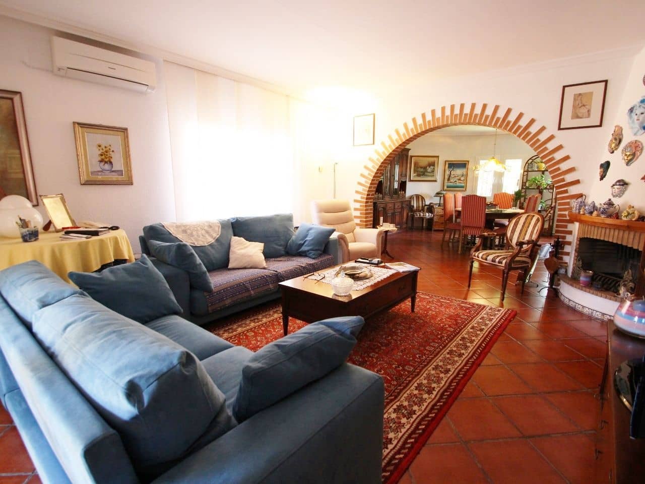 4 soveværelse Villa til salg i San Luis med swimmingpool garage - € 849.900 (Ref: 3713370)