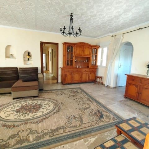 4 soveværelse Villa til salg i El Chaparral, Torrevieja med swimmingpool - € 499.900 (Ref: 3713371)