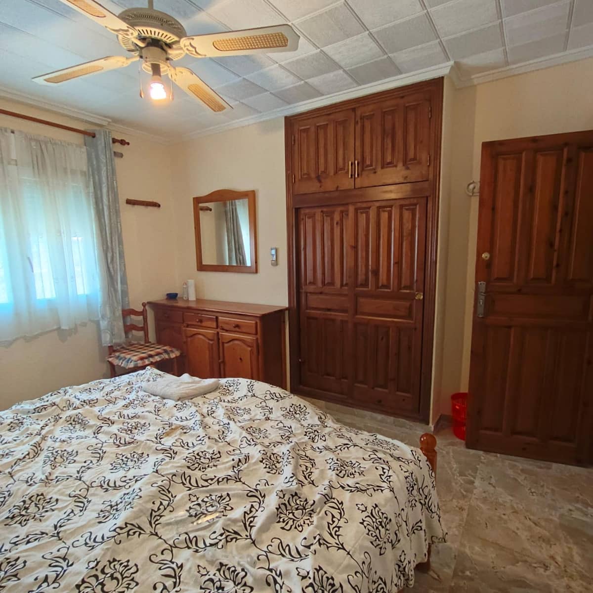 4 sypialnia Willa na sprzedaż w El Chaparral z basenem - 499 900 € (Ref: 3713371)