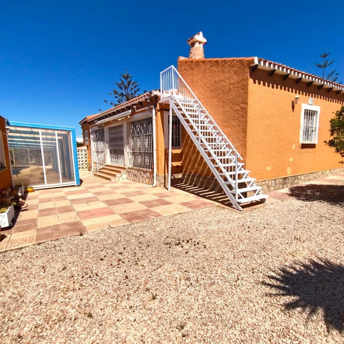 4 sypialnia Willa na sprzedaż w El Chaparral z basenem - 499 900 € (Ref: 3713371)
