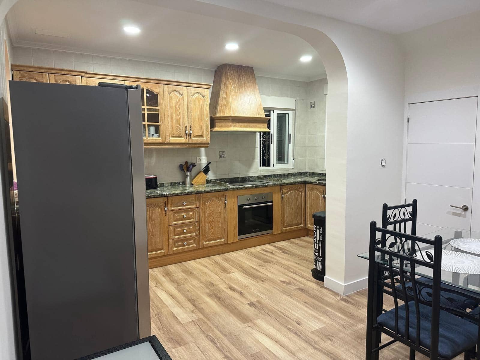 5 makuuhuone Huvila lomavuokrausta paikassa La Siesta mukana uima-altaan 
autotalli - 1 610 € (Ref: 5086097)